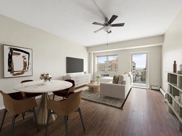 260 Beach 81st Street image 2 of 8