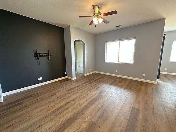 2nd image of 6832 E Arden Ct