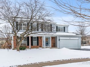 39 Mohawk St, Cary, IL 60013