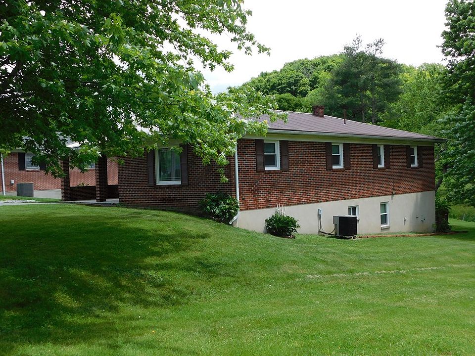 2nd image of 298 Harman St