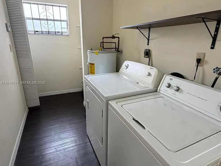 30 NW 87th Ave #C225 — Photo 14