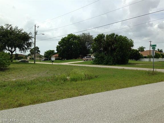 3rd image of 200 NW 3rd Ln
