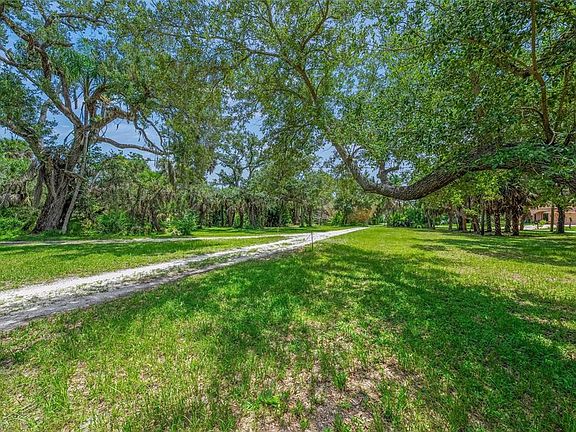 3rd image of 0 TWIN LAKES AVENUE