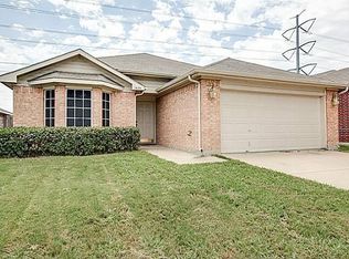 1939 Winding Ridge Trl, Grand Prairie, TX 75052