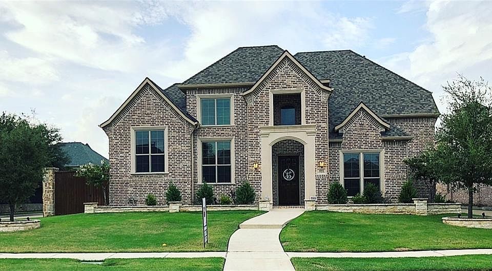 1st image of 4602 Veneto Dr