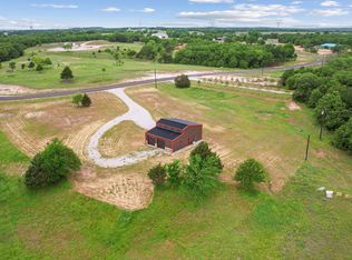 Pringle Ct, Alvord, TX 76225