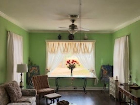 5th image of 2405 Meriwether Rd