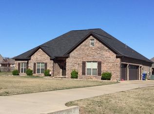 3450 Sunglo, Conway, AR 72034