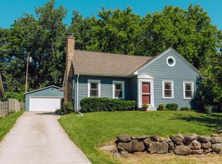 10518 W Spring Green Rd, Milwaukee, WI 53228