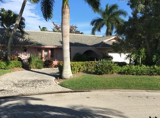 4120 Willowhead Way, Naples, FL 34103