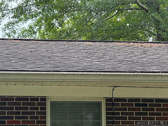 5th image of 1203 W Pine Ave