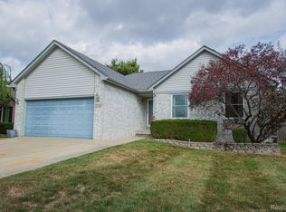27125 Telstar St, Chesterfield, MI 48051