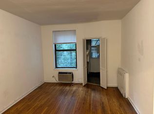 310 E 90th St APT 2D, New York, NY 10128