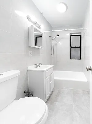 Rented by (Legacy) Tri Hill Realty Group LLC | media 2