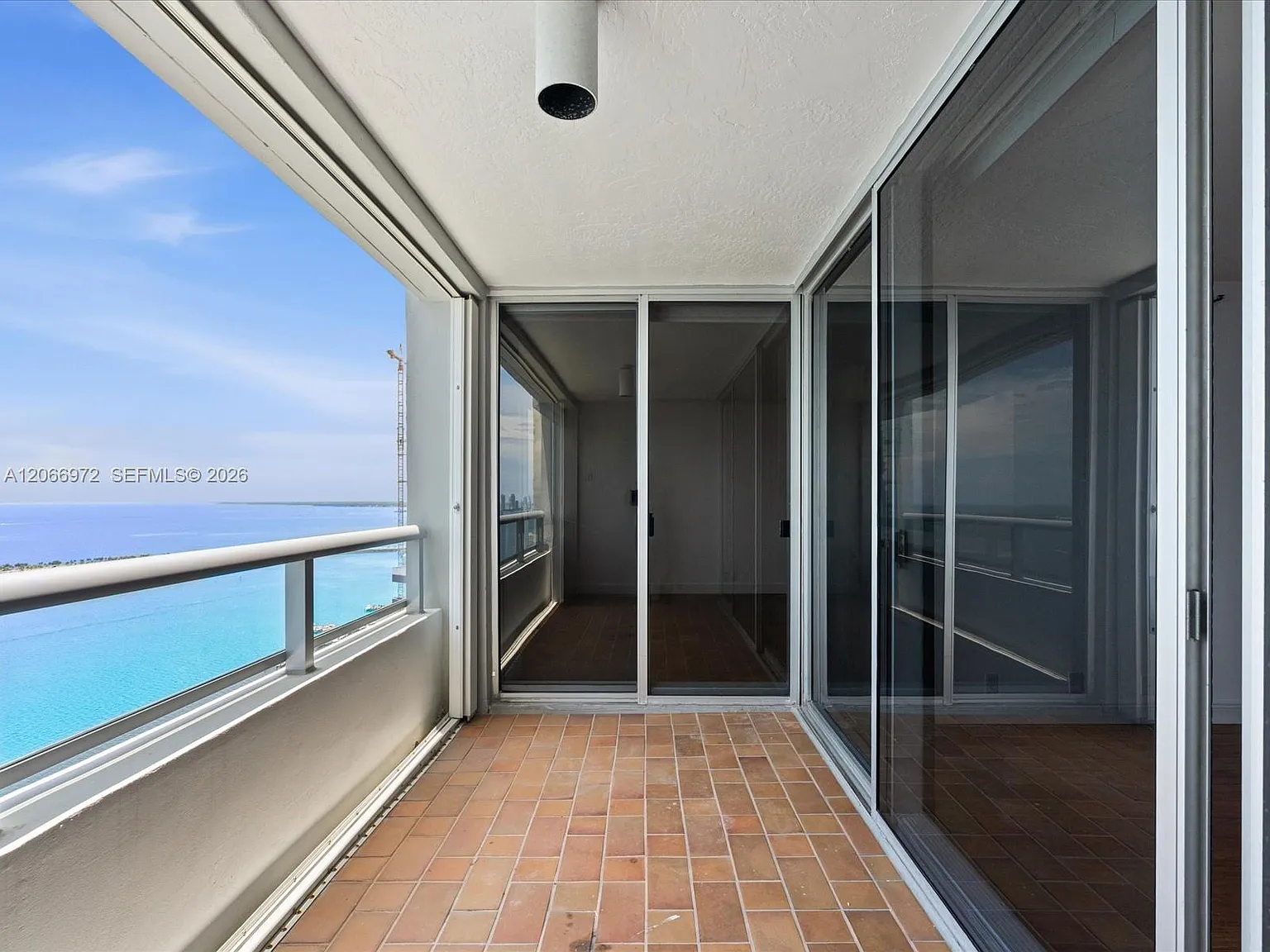 The Palace Condo — Photo 3
