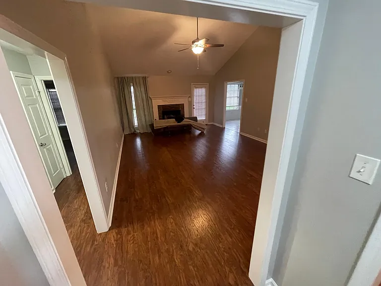 1717 Point West Dr — Photo 4
