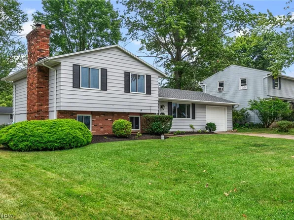 4221 Princess Anne Ave, Lorain, OH 44052