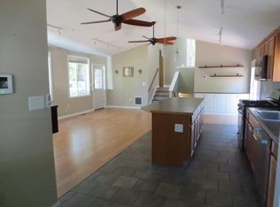 38 S Buffumville Shore Rd, Charlton, MA 01507