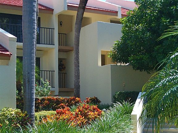 2nd image of 7540 Sunshine Skyway Ln S APT T38