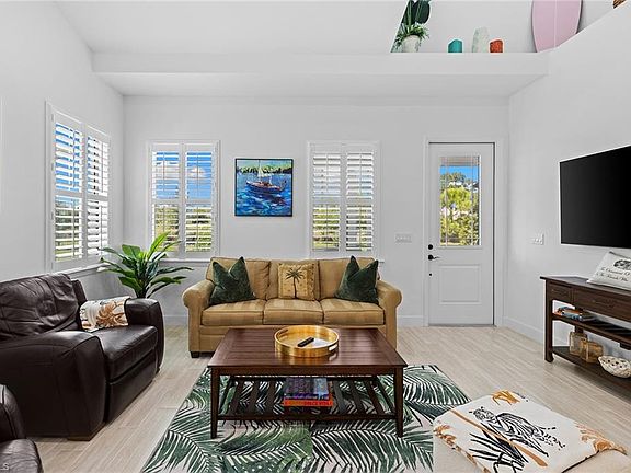 5th image of 7350 Saona CT