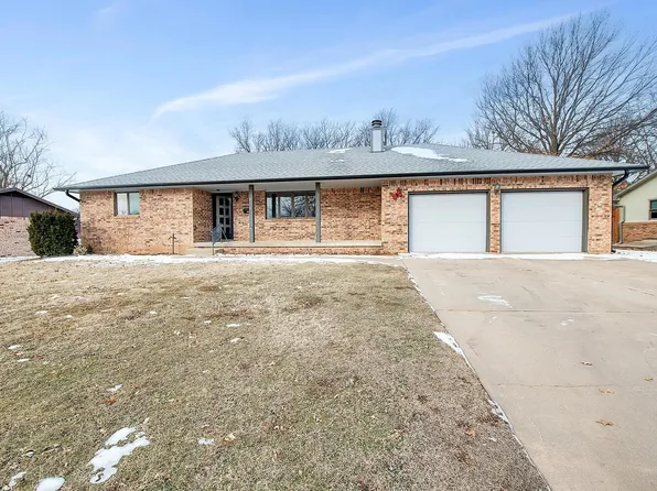 616 Circle Dr, Wellington, KS 67152