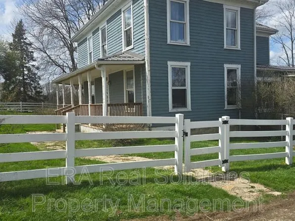 8969 Peach Orchard Rd, Hillsboro, OH 45133