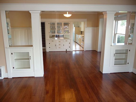 Formal Dining