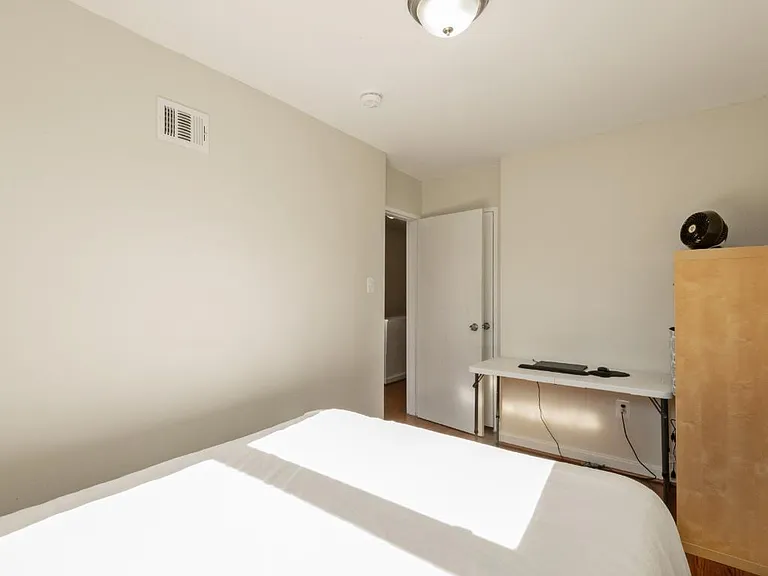 132 Dale St — Photo 16