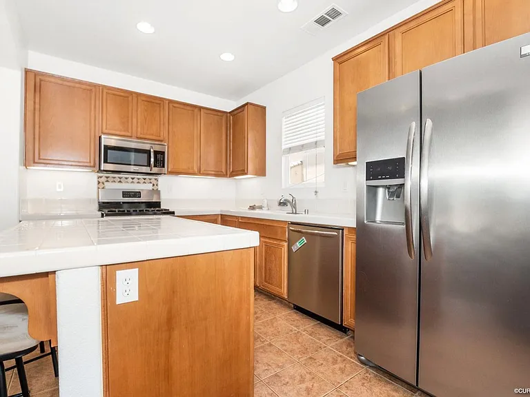 766 Broadway #37 — Photo 4
