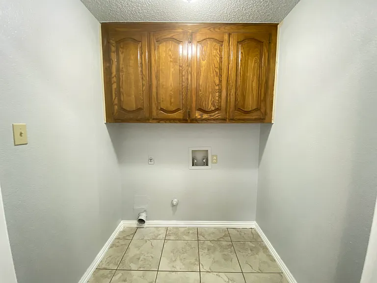 4131 Crossgate Ct — Photo 23