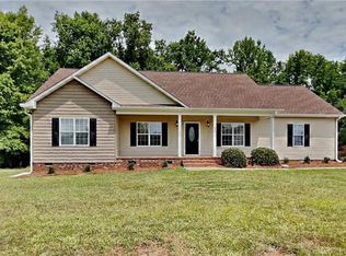 3013 Elderberry Ct, Asheboro, NC 27205