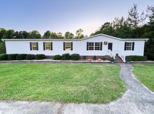 125 Myrtle Grove Rd, New Bern, NC 28562