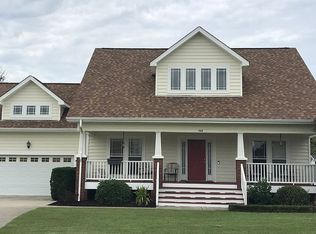 160 Golden Oats Dr, Angier, NC 27501