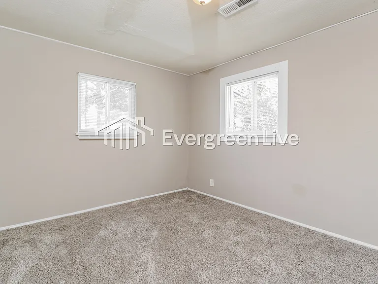 3544 Adie Rd — Photo 9