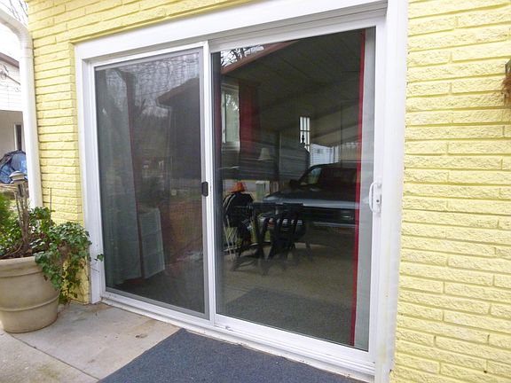 3rd image of 1905 NW Radiance Dr