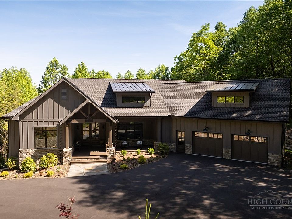1st image of 323 Cielo Road