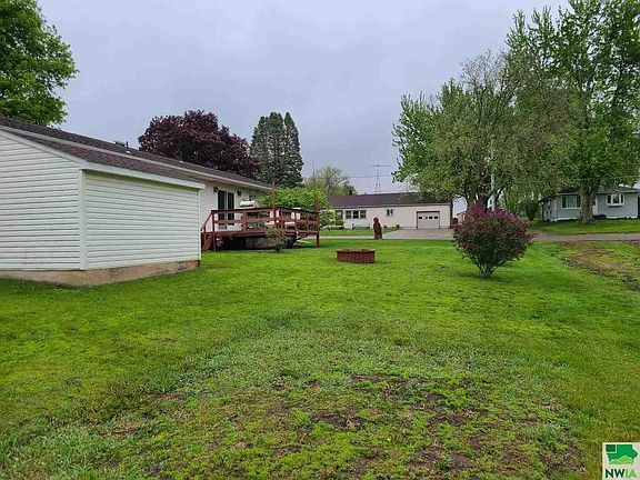 5th image of 500 Horsley Dr