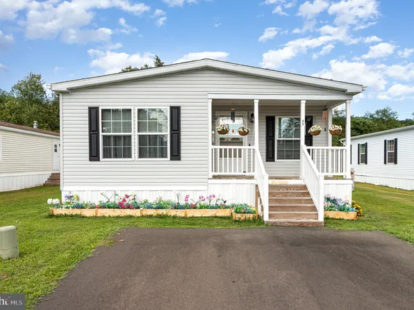 45 S Elmer Ave, Halifax, PA 17032