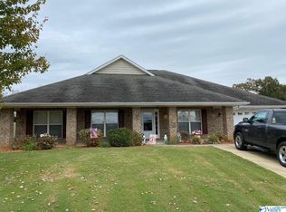 123 Bridge Crest Dr, Harvest, AL 35749