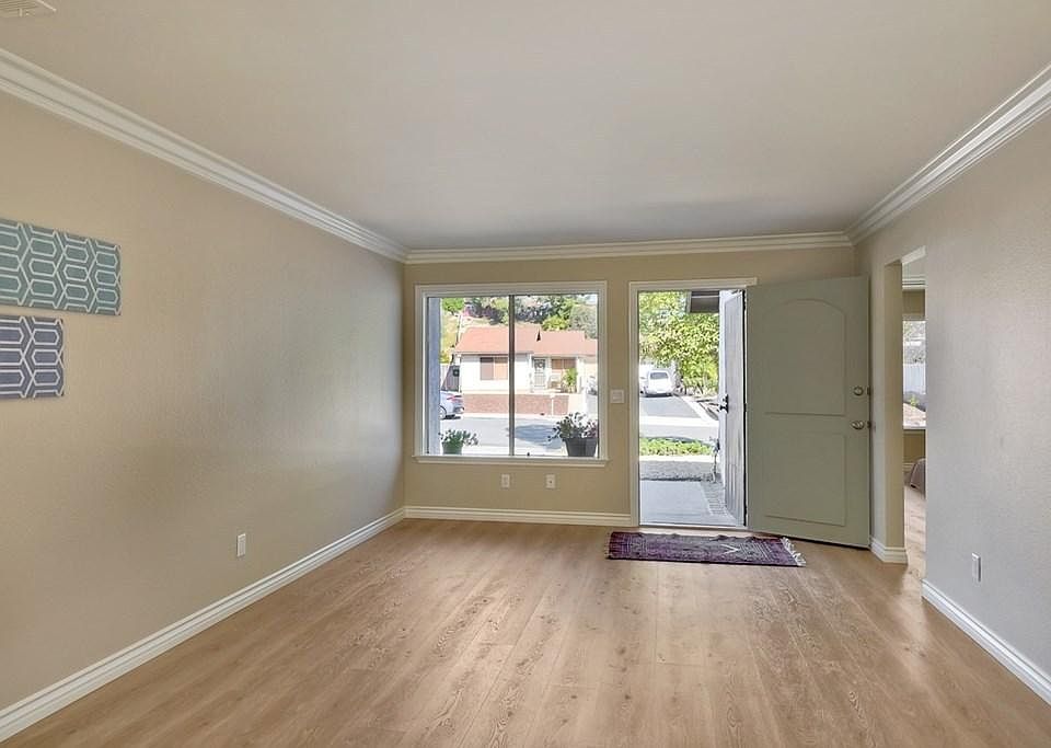 1st image of 4567 Beverly Glen Dr
