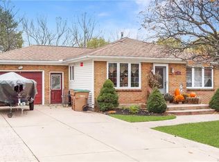 137 Cayuga Creek Rd, Cheektowaga, NY 14227