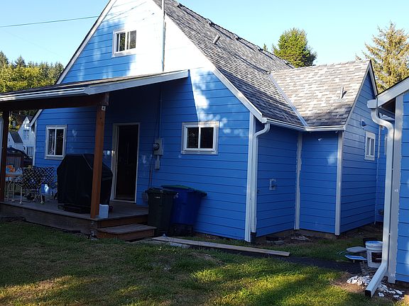 3rd image of 6210 SW Jetty Ave