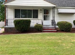 15805 Walvern Blvd, Maple Heights, OH 44137