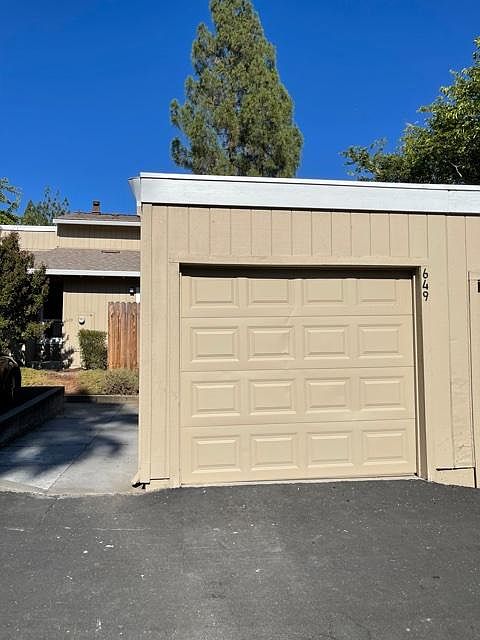 1st image of 649 Beelard Dr