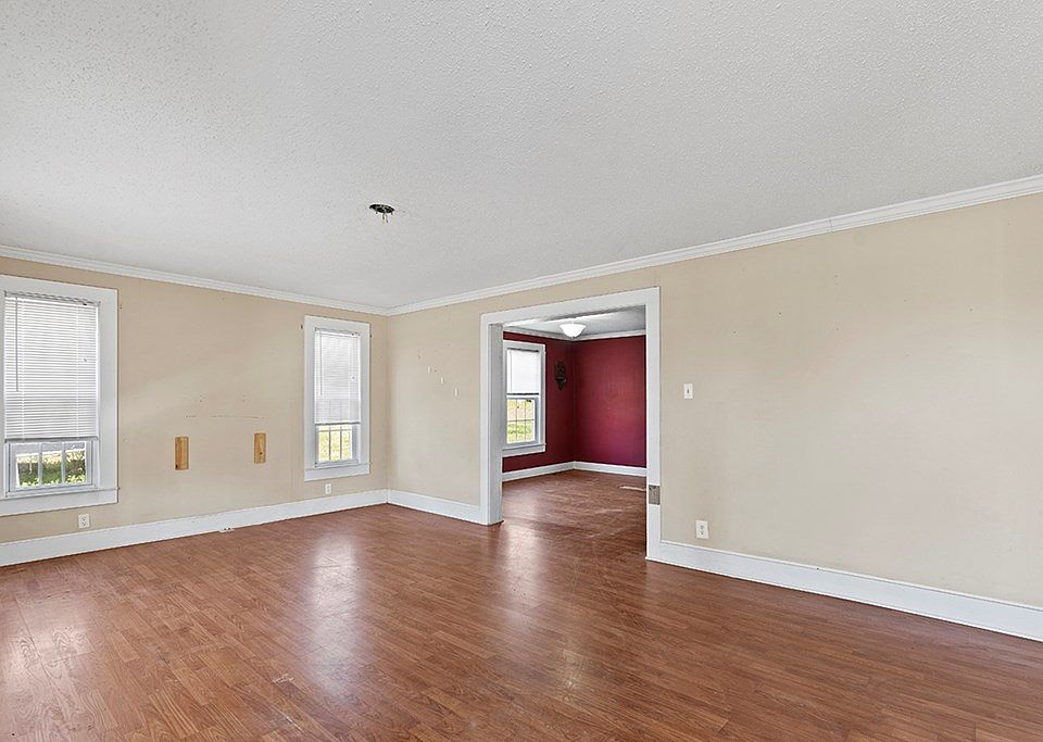 719 Whitmire Hwy, Joanna, SC 29351 Zillow