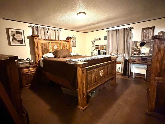 4th image of 288 S Ranch Road 7132f