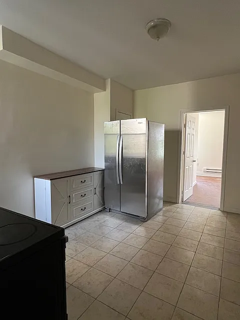 Building Photo - 1025 Mount Vernon St #2F