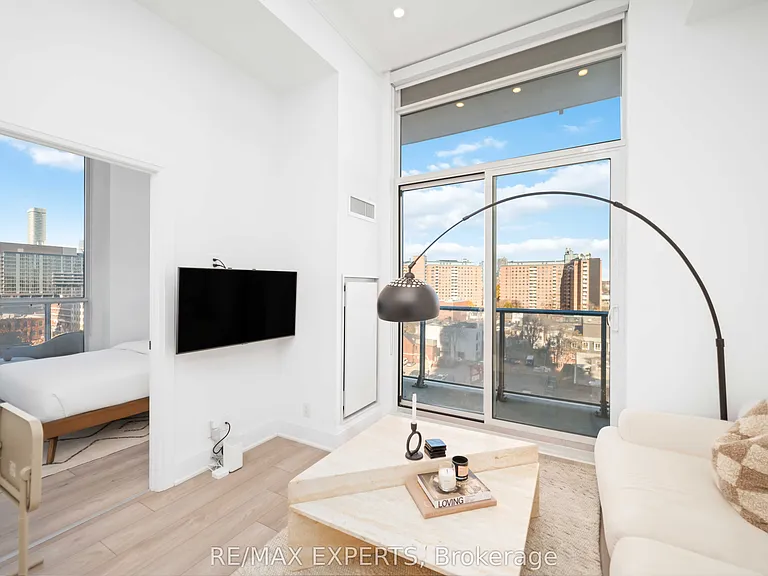 120 Parliament St #902 — Photo 12