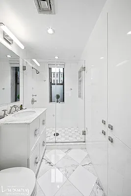 Sold by Keller Williams NYC | media 15