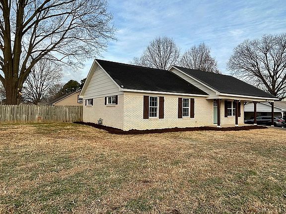 2nd image of 3059 Battleboro Dr